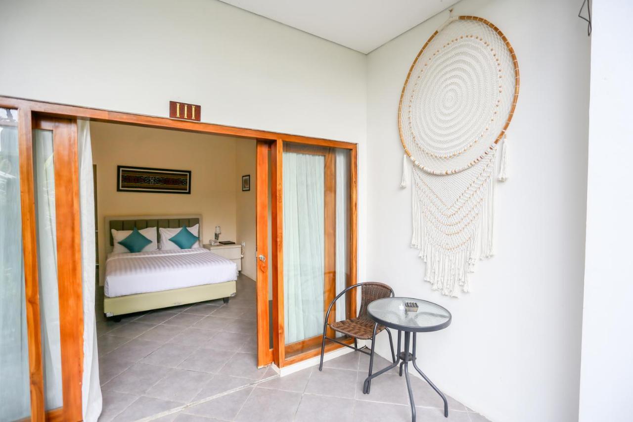 לבואן באג'ו La Cecile Hotel & Cafe Komodo מראה חיצוני תמונה