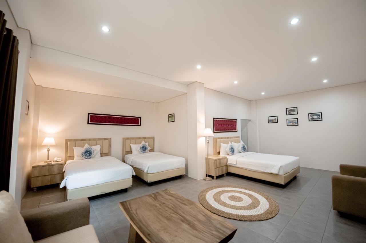 לבואן באג'ו La Cecile Hotel & Cafe Komodo מראה חיצוני תמונה